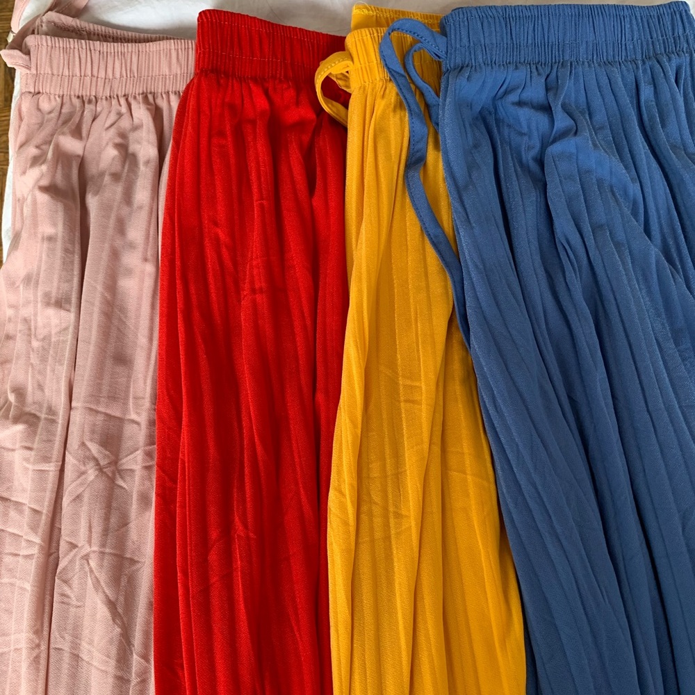 ✨PARIS✨ Fabulous accordion pleats wide leg pants - Picture 2 of 4